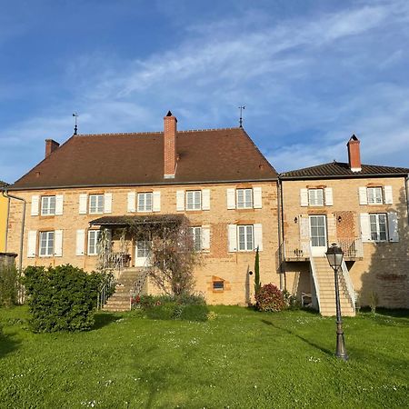 Bed and Breakfast Le Logis D'Aze Экстерьер фото