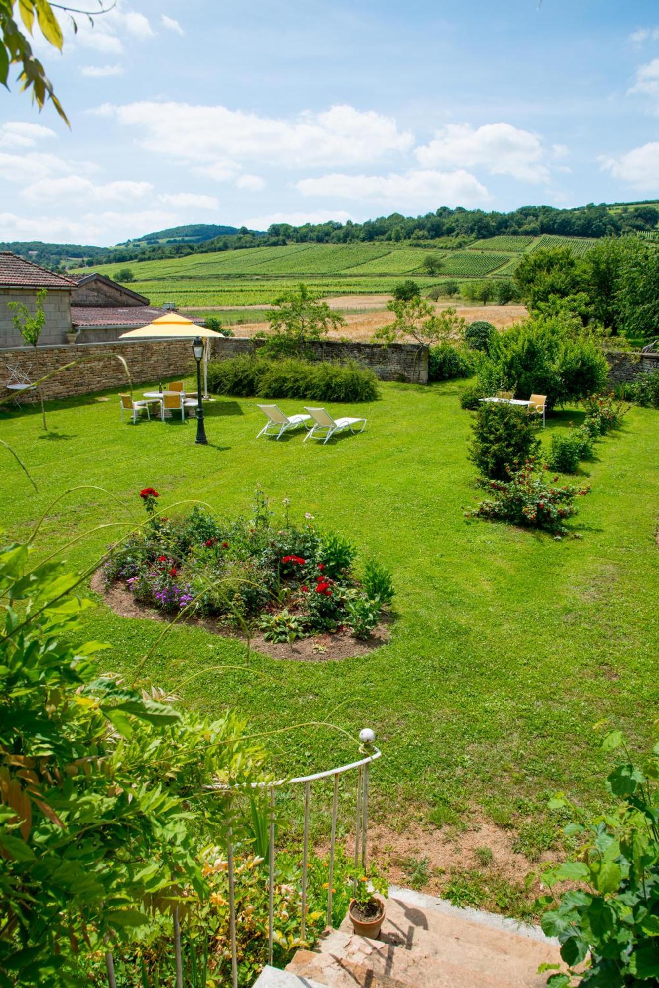 Bed and Breakfast Le Logis D'Aze Экстерьер фото