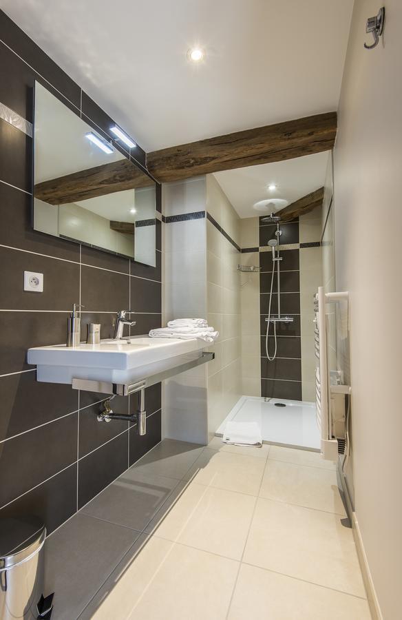 Bed and Breakfast Le Logis D'Aze Экстерьер фото
